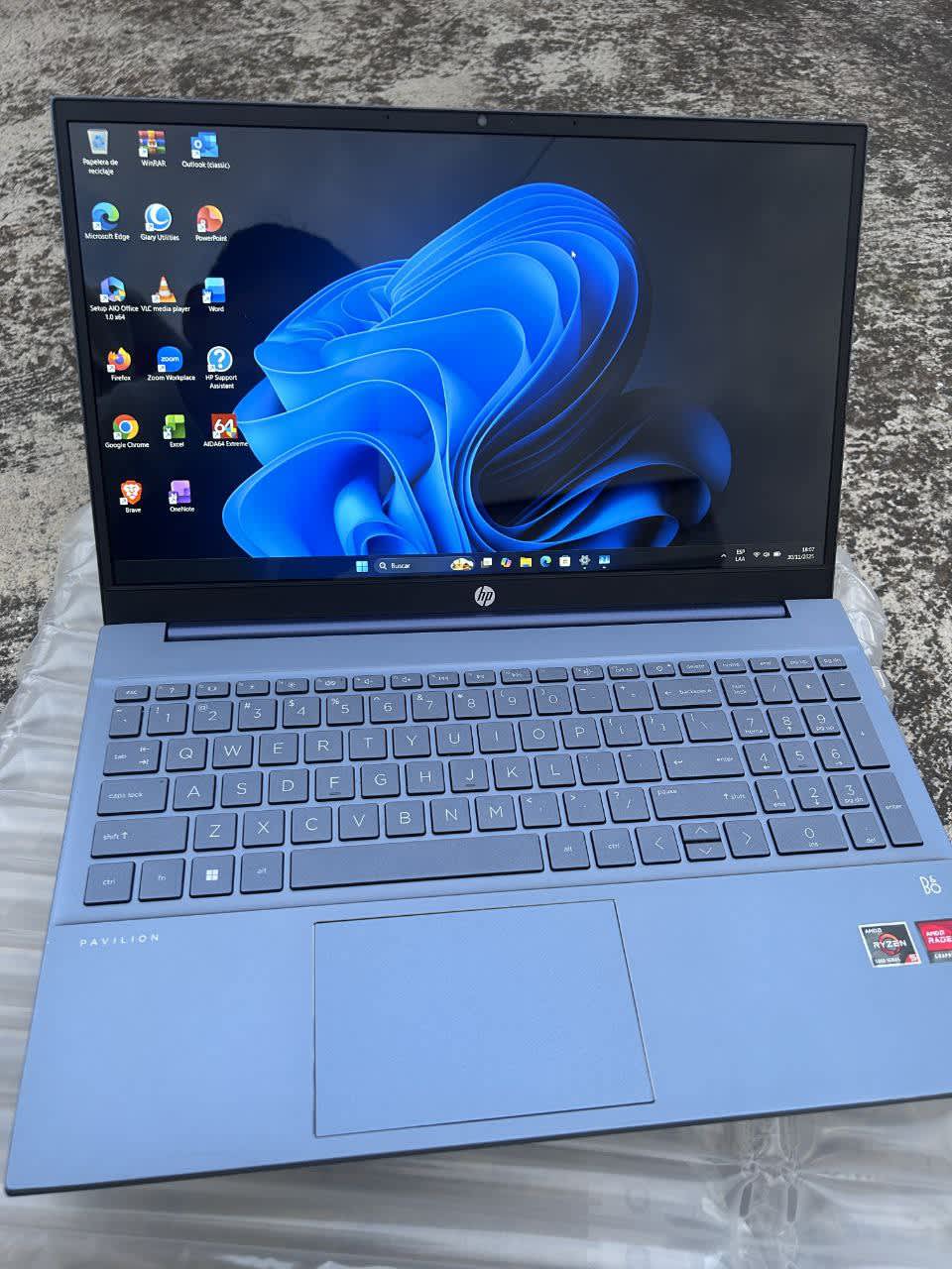 HP Pavilion - Ryzen 5 series 5500U - 256GB - 16GB - Chokhma Tech Riobamba