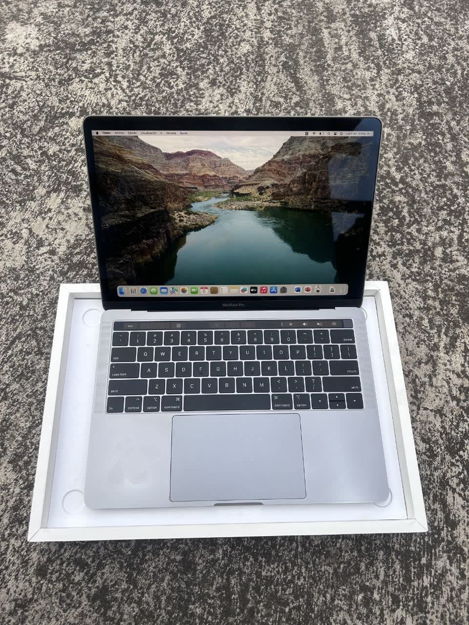 MacBook Pro 2019 - Core i7 - 512 GB SSD - 16 GB RAM - Chokhma Tech Riobamba