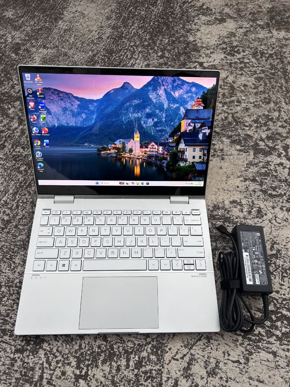 HP Envy - Core i7 12va Generación - 512 GB - 16 GB - Chokhma Tech Riobamba
