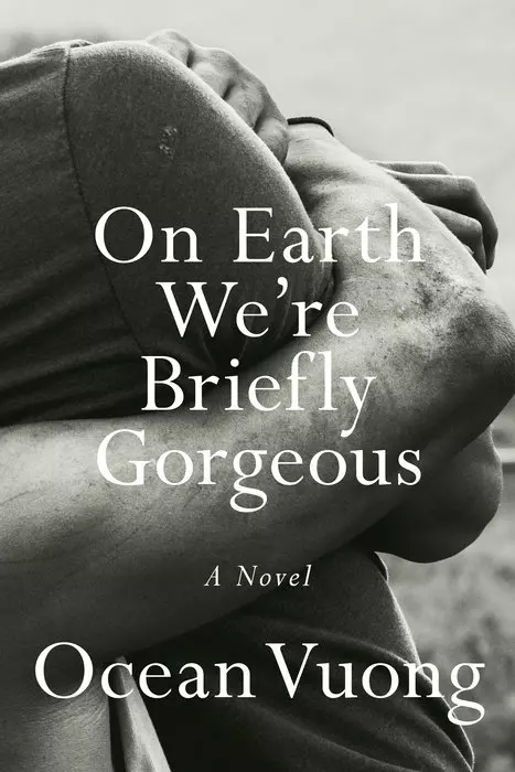 Ver mas on-earth-we-re-briefly