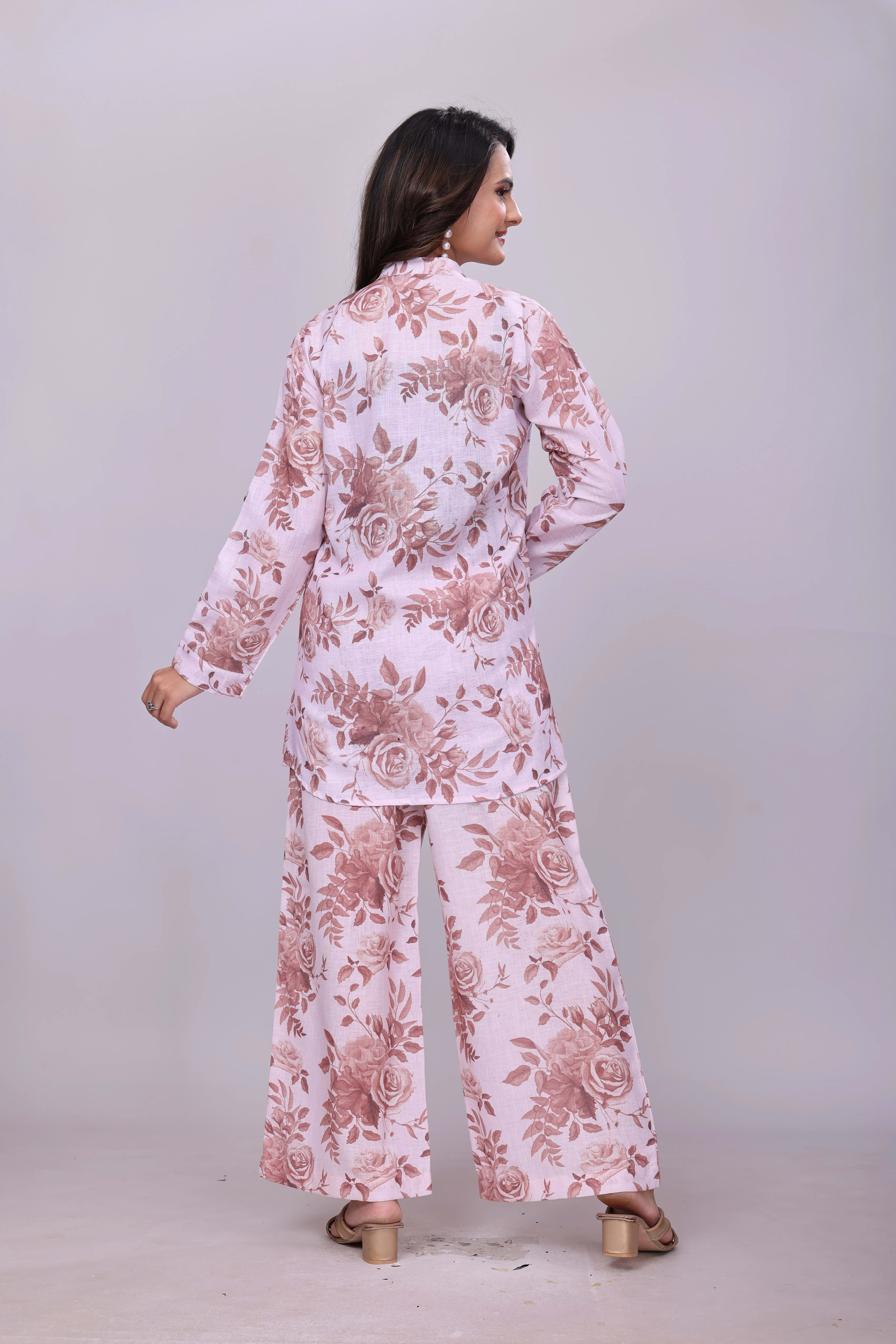 Premium Linen Printed Co-ord Set with Coat-Style Kurti & Pant thumbnail 2