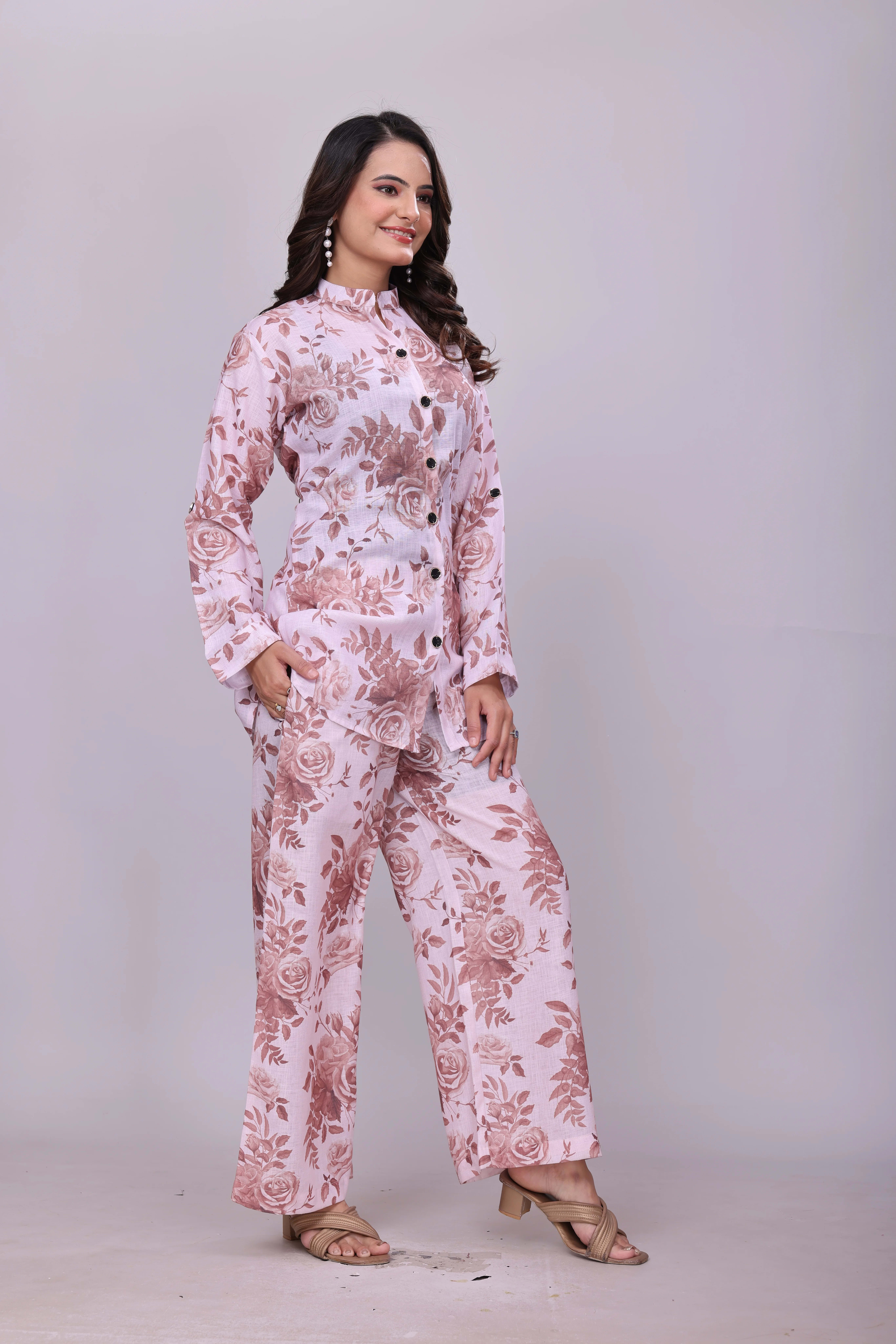 Premium Linen Printed Co-ord Set with Coat-Style Kurti & Pant thumbnail 3