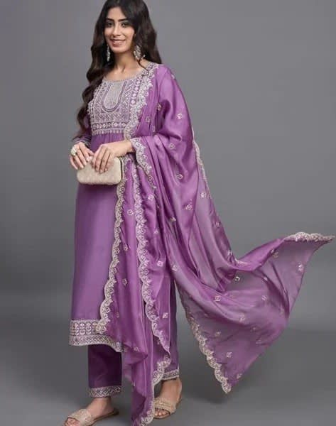 Embroidered Viscose 3-Piece Suit Set with Organza Dupatta thumbnail 1