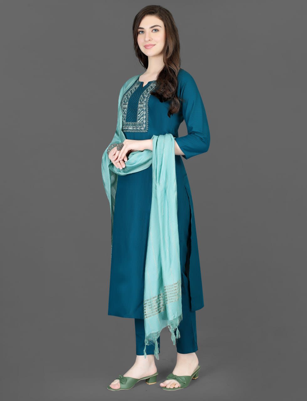 Embroidered Deep Blue Kurta Pant Set with Contrast Dupatta thumbnail 3
