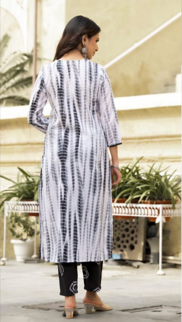 Printed Black Cotton 3-Piece Kurta Pant Set with Dupatta thumbnail 2