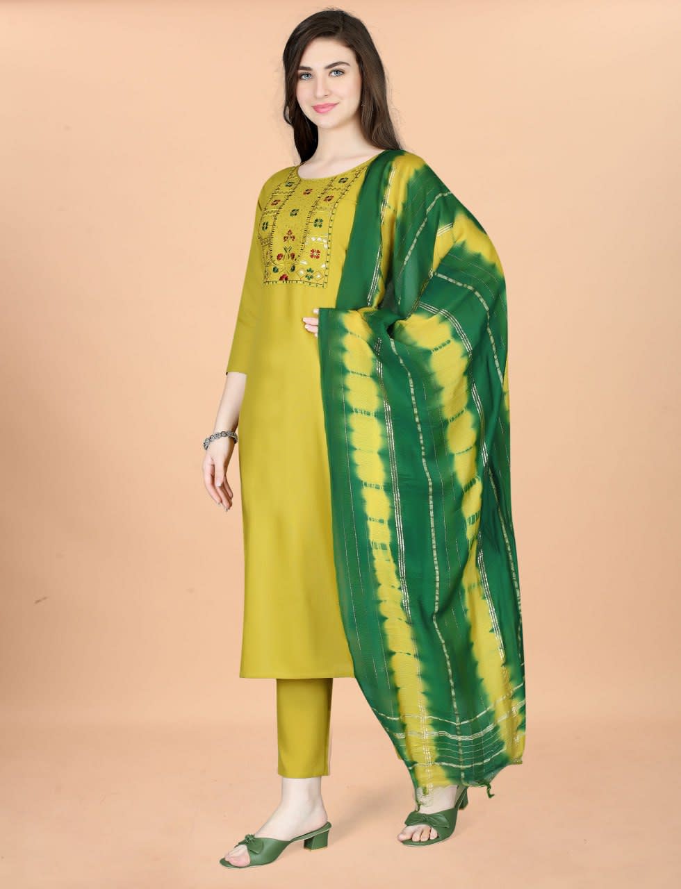 Embroidered Yellow Cotton Blend 3-Piece Kurta Pant Set with Green Chanderi Dupatta thumbnail 3