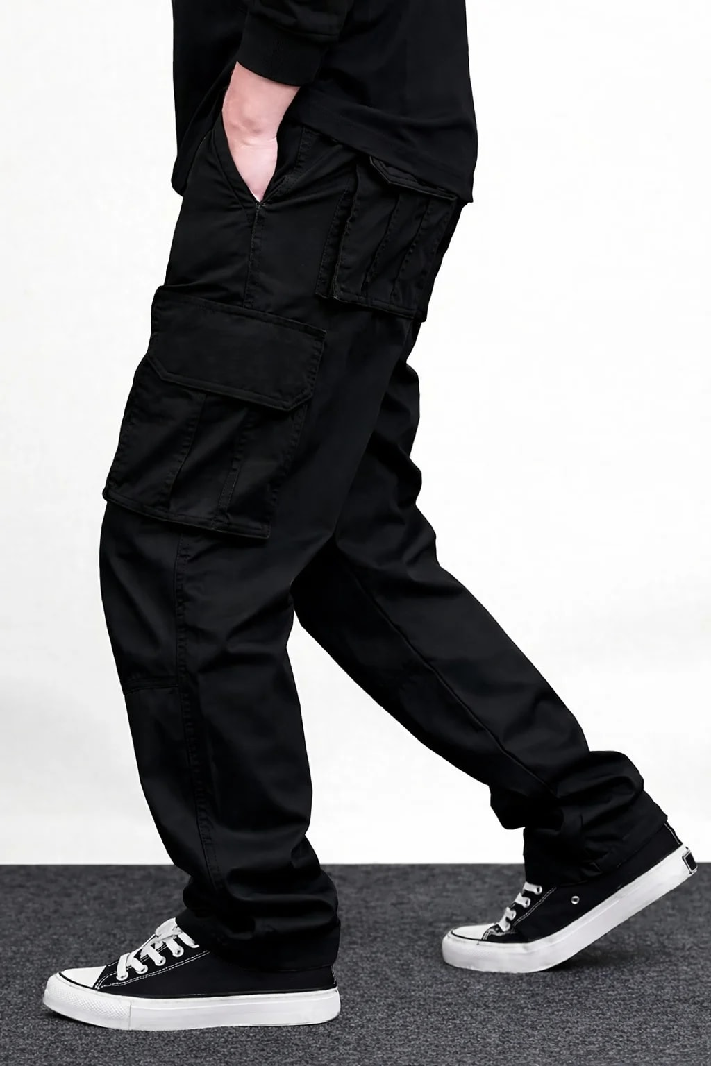 Men’s Classic Black Cargo Pants – Multi-Pocket Utility Fit thumbnail 3