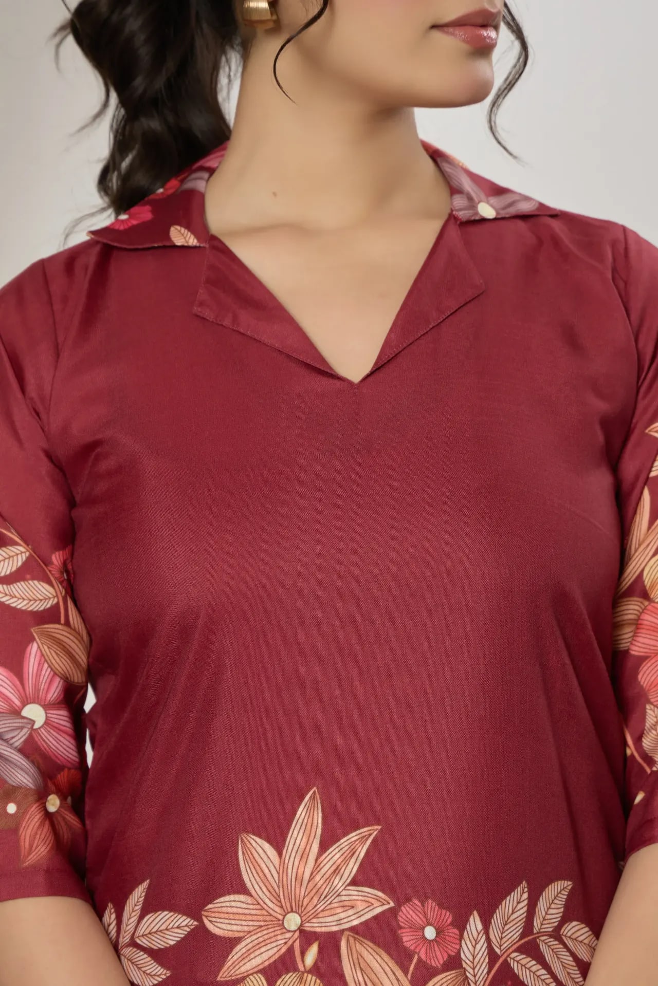 Floral printed cotton blend co-ord set with button-down top and matching trousers. thumbnail 5