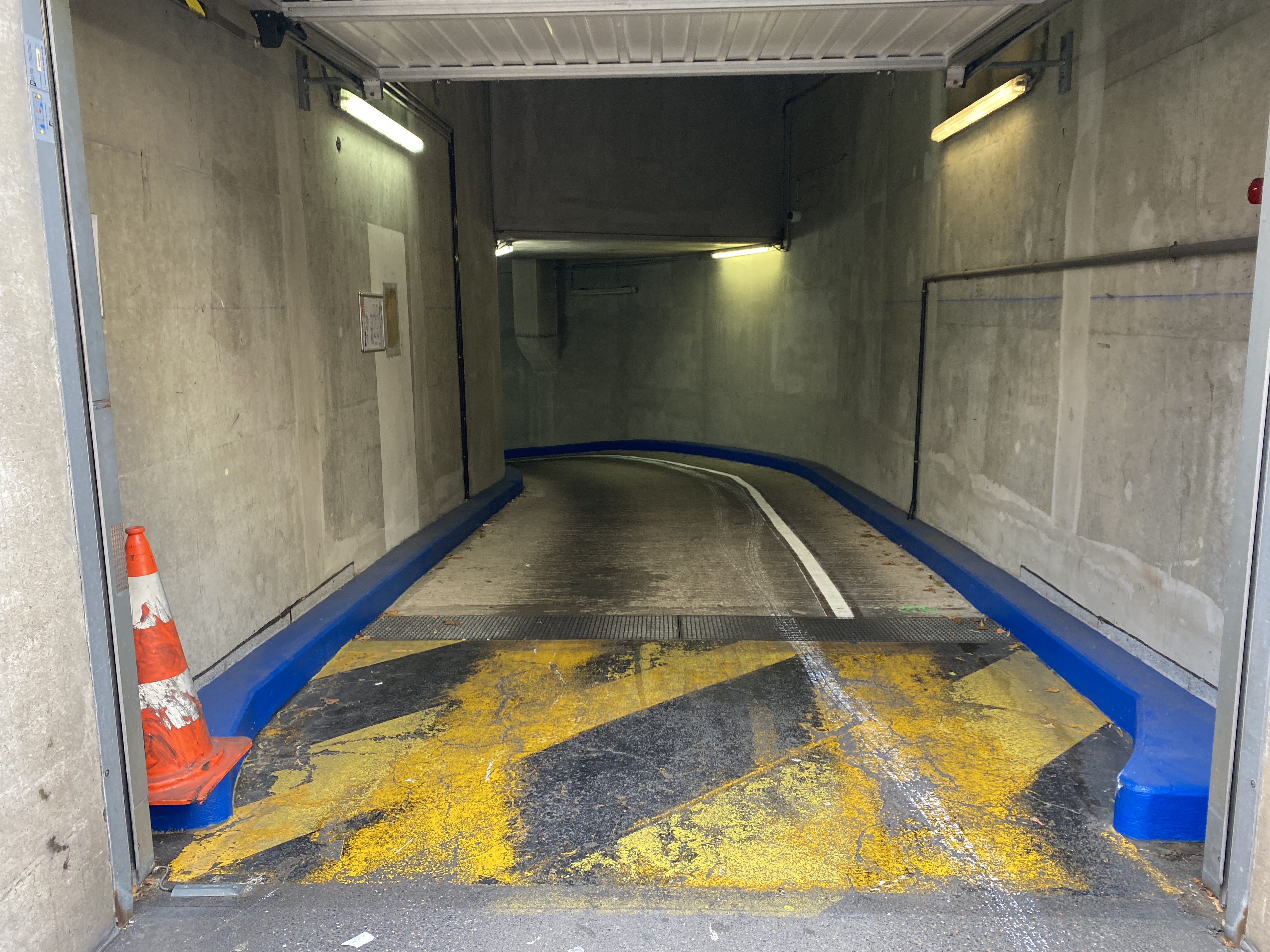 Photo du Parking 12.5 - GRAUWIN 5 numéro 4