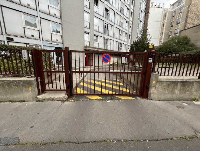 Photo du Parking 12.5 - Letellier 38 numéro 1
