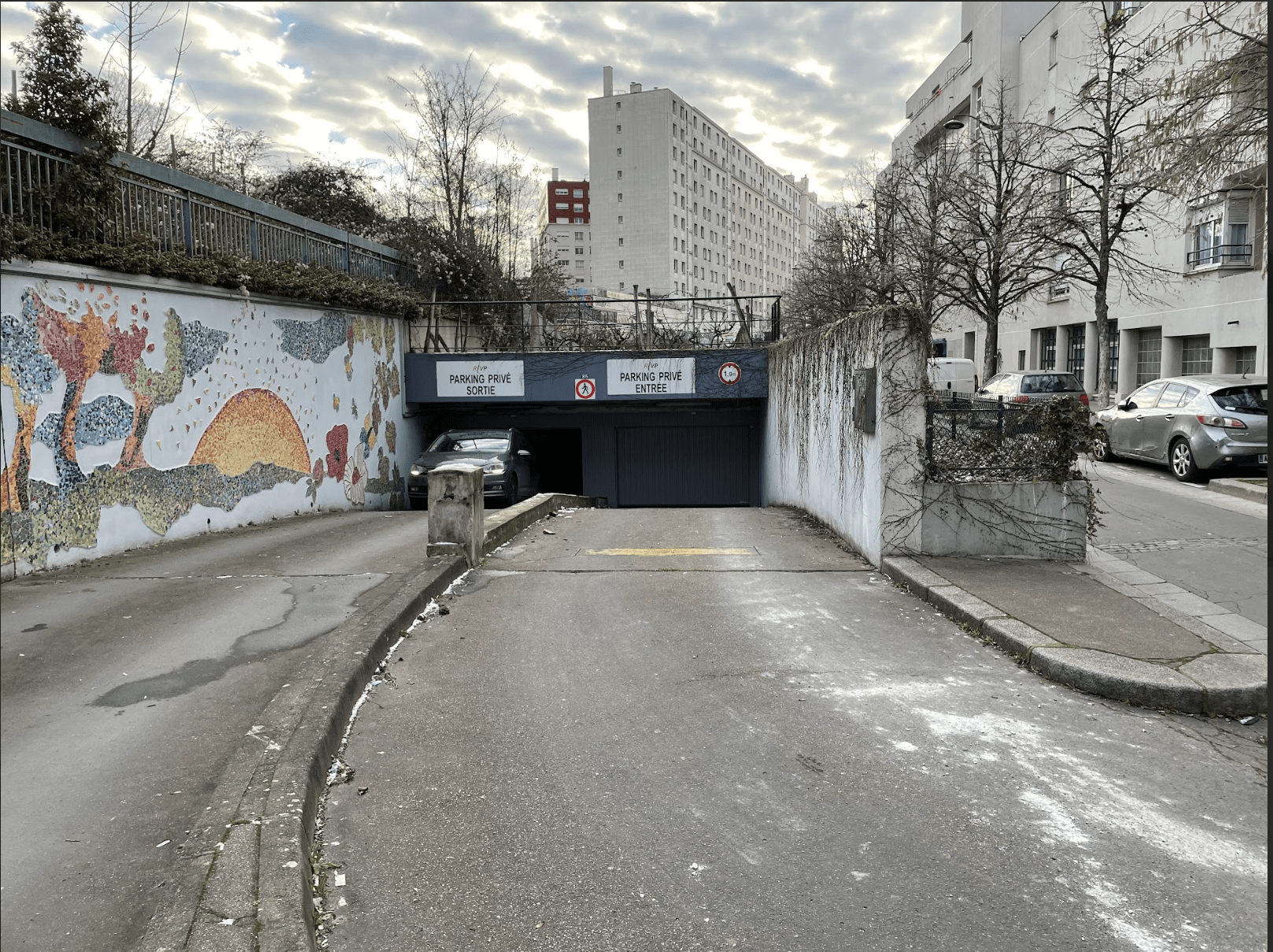 Photo du Parking 12.5 - Jonquière 85 numéro 1