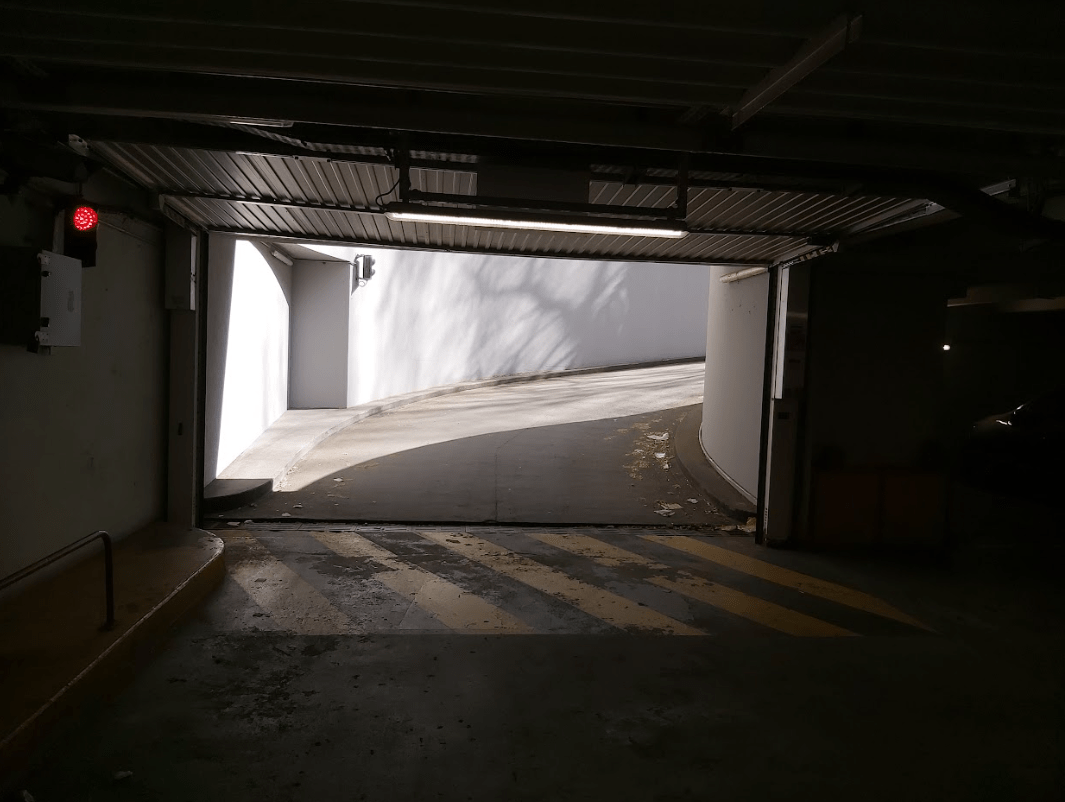 Photo du Parking 12.5 - Poliveau 8 numéro 2