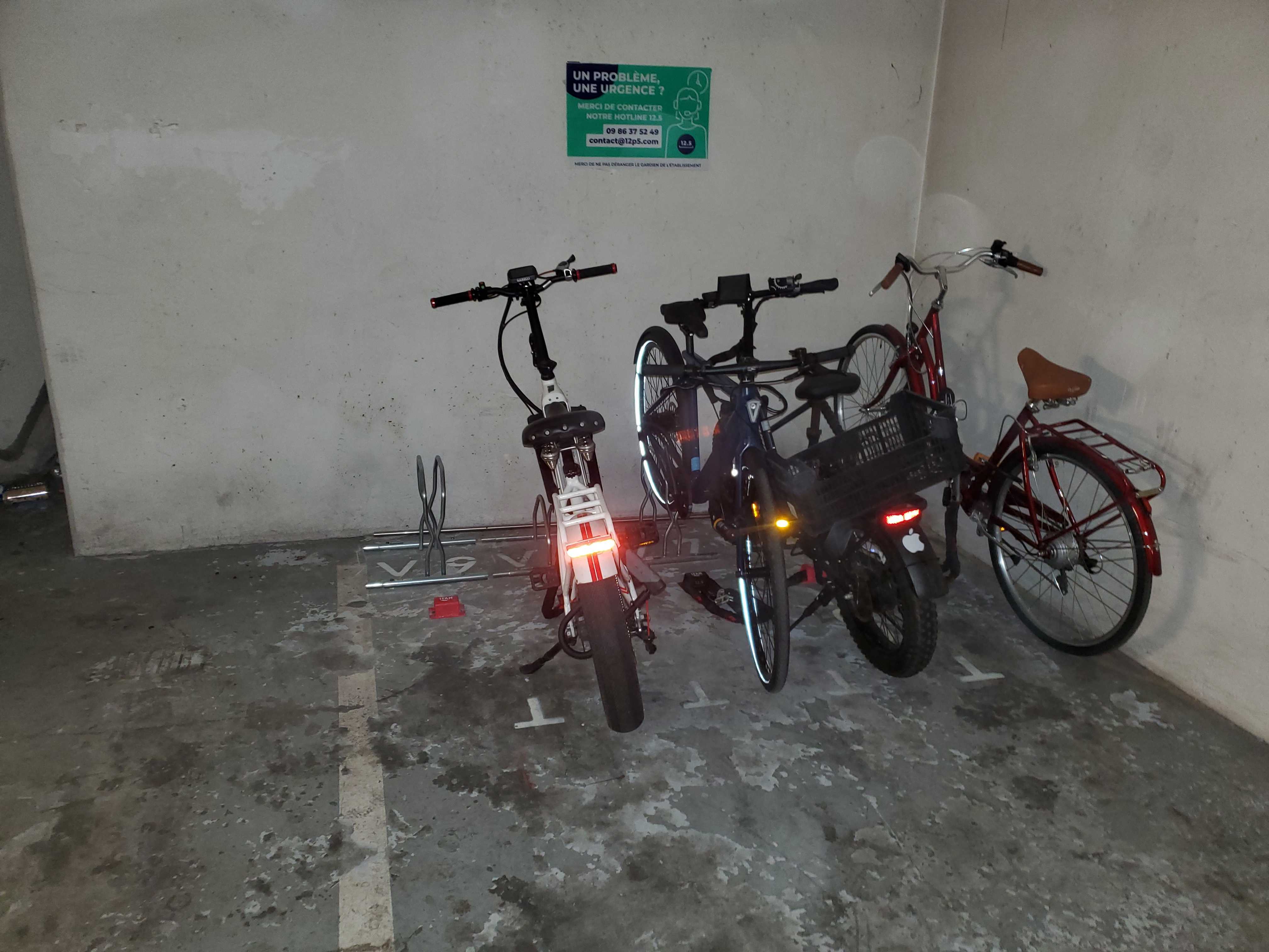 Photo du Parking 12.5 - Belleville 86 numéro 2