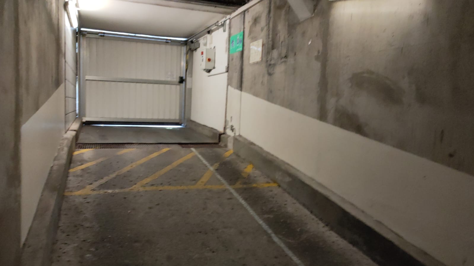 Photo du Parking 12.5 - Carrière-Mainguet 6 numéro 2