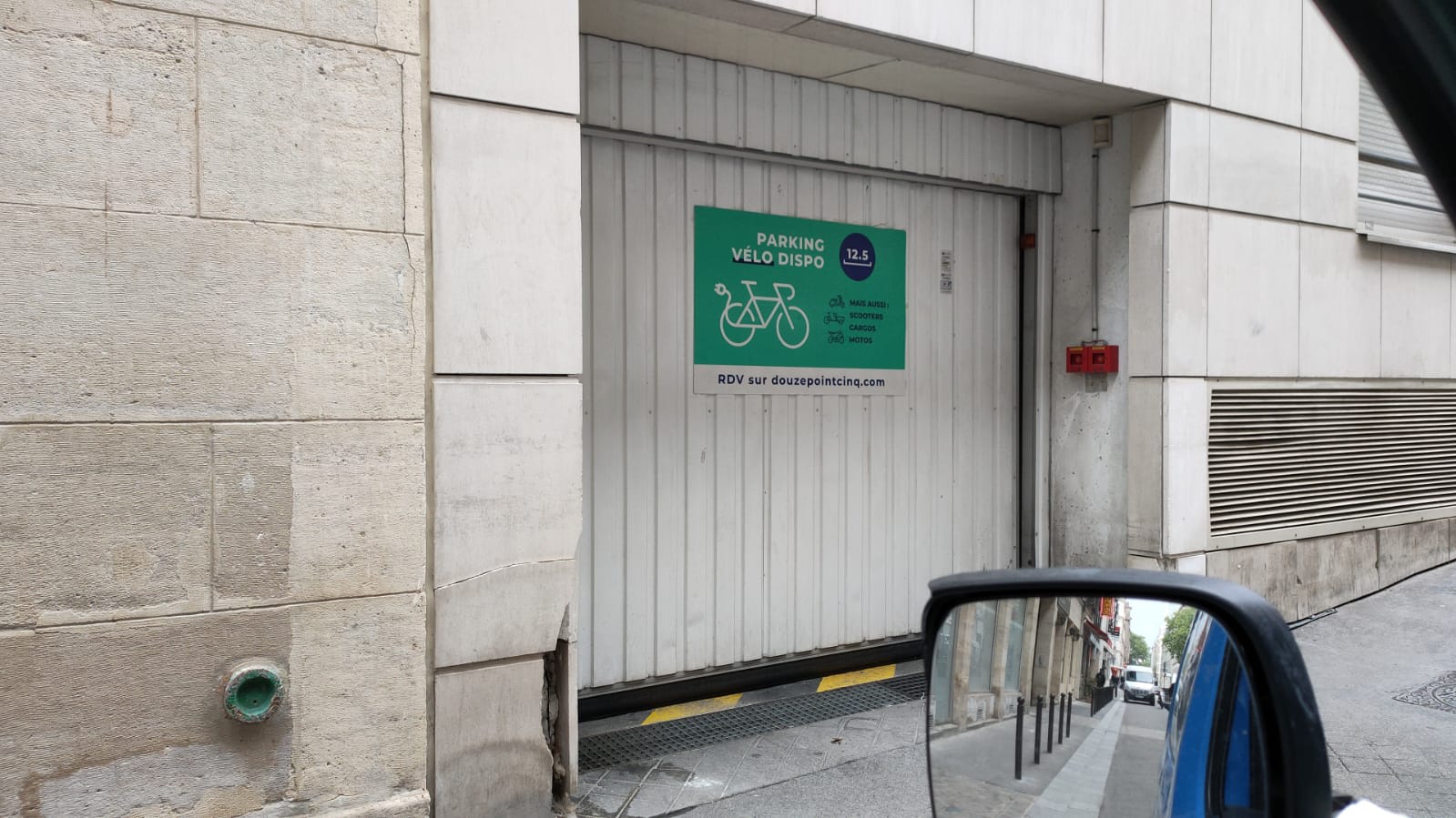 Photo du Parking 12.5 - Traversière 35 numéro 1