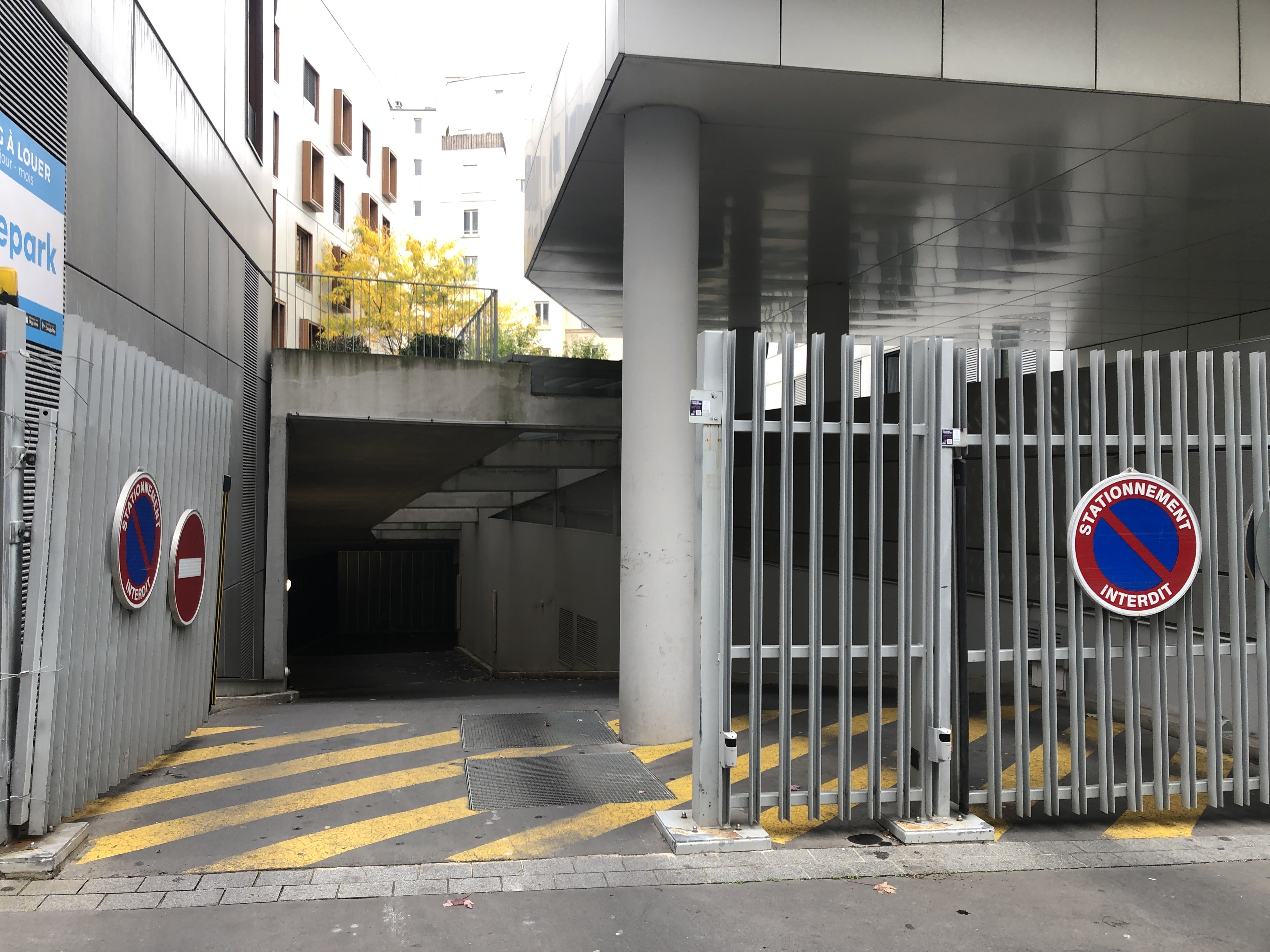 Photo du Parking 12.5 - Gilbert Cesbron numéro 1