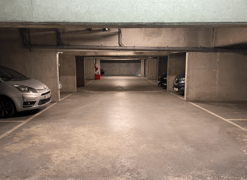 Photo du Parking 12.5 - Louise Weiss 35 numéro 2