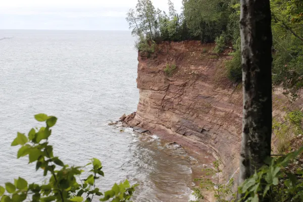 Lake Cliffs