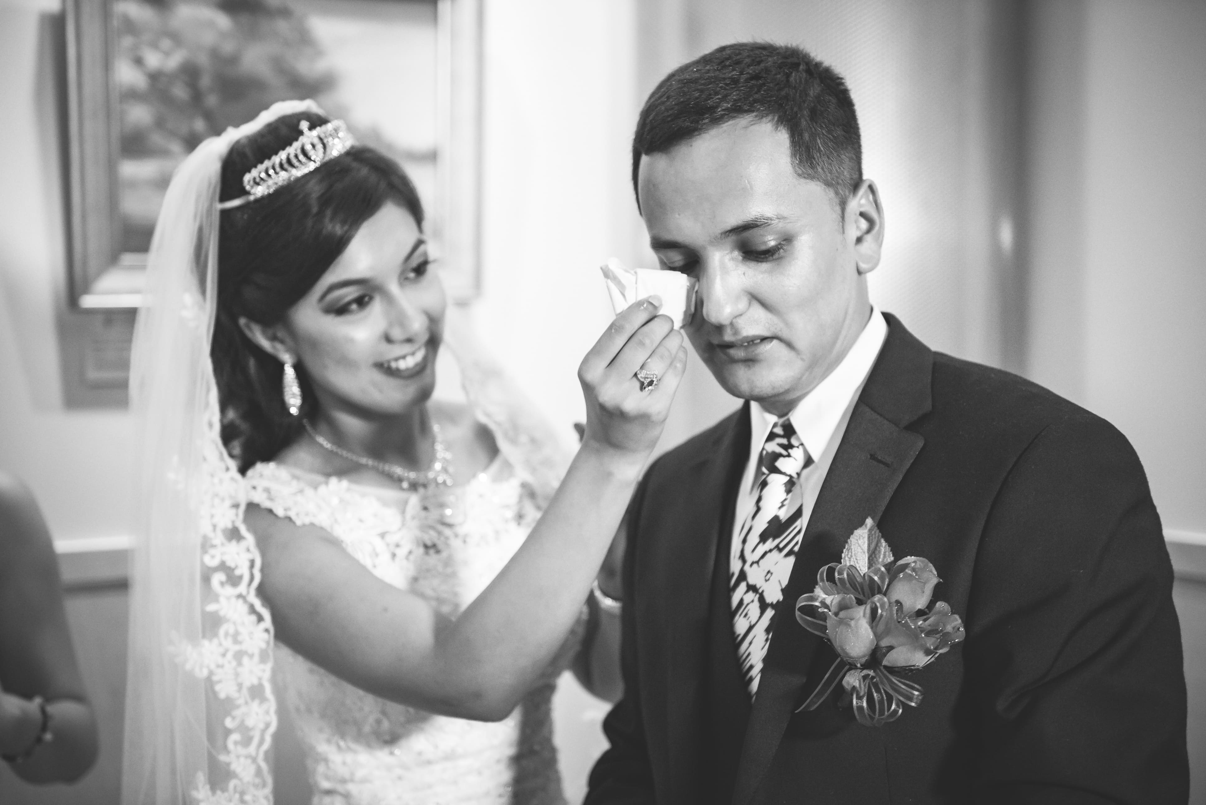 Elyas & Zamira — frame 6