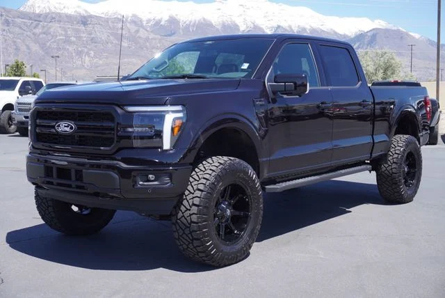 2025 Ford F-150 LARIAT SPORT