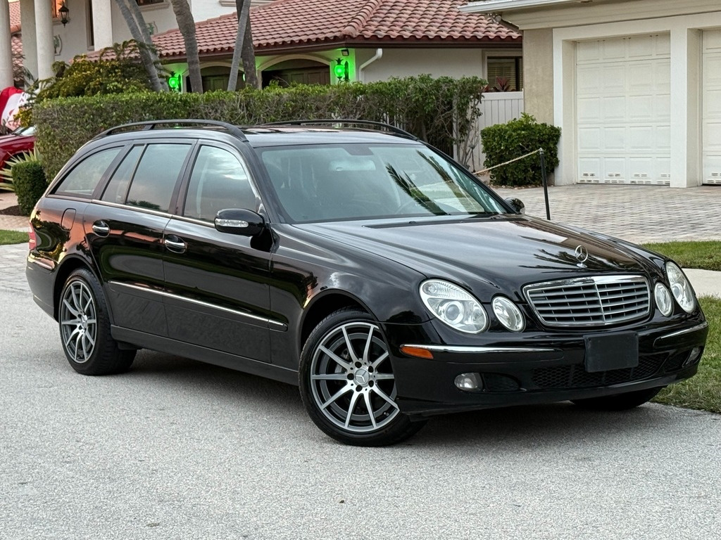 2006 Mercedes-Benz E-Class E350 WAGON - 3RD ROW SEATING - 48 SERVICE RECORDS