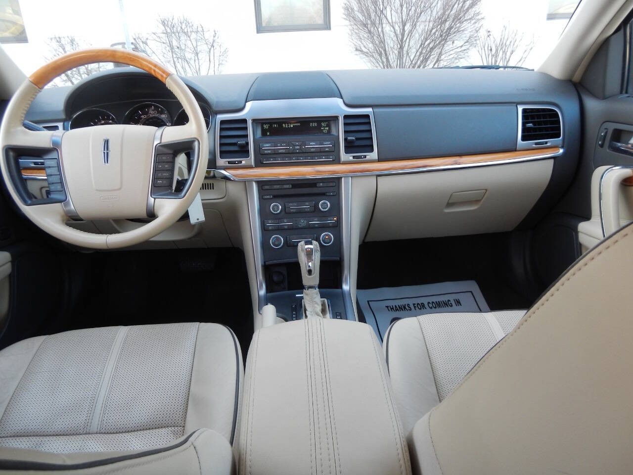 2010 Lincoln MKZ Base 4dr Sedan — photo 1 of 39