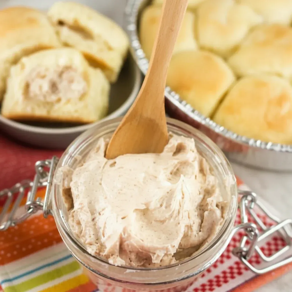 Homemade Texas Roadhouse Butter