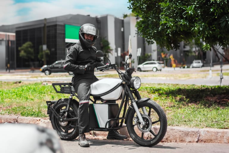 Moto Origem, feita para uso profissional