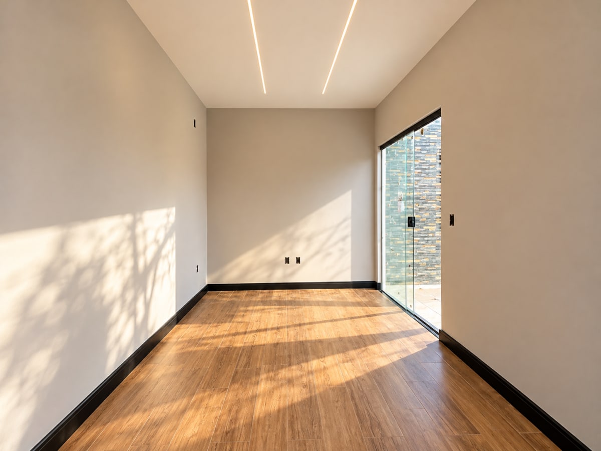 Restinga · sala com porta de vidro