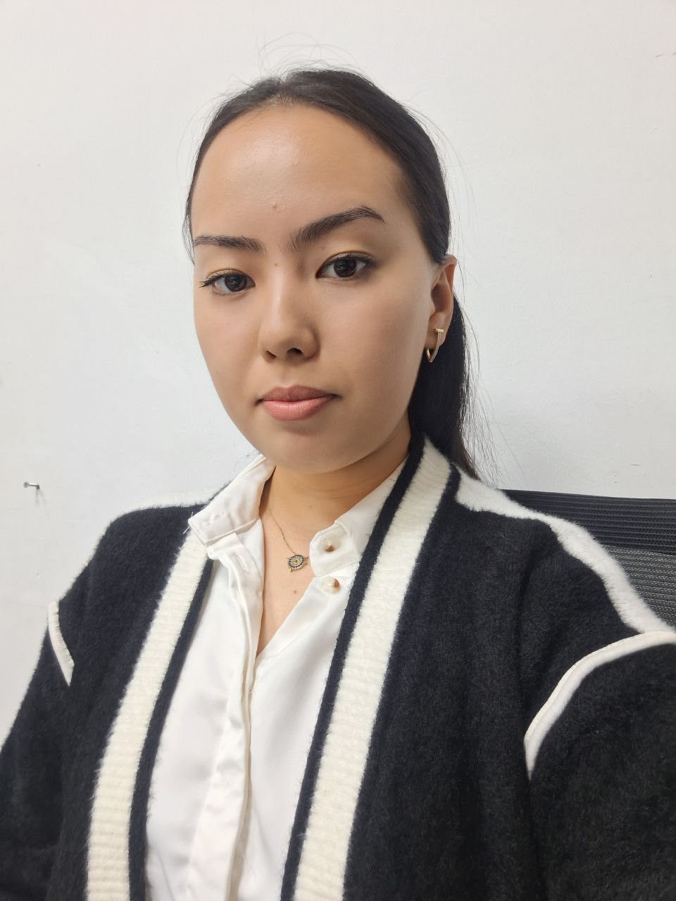 Ischanova Farangiz