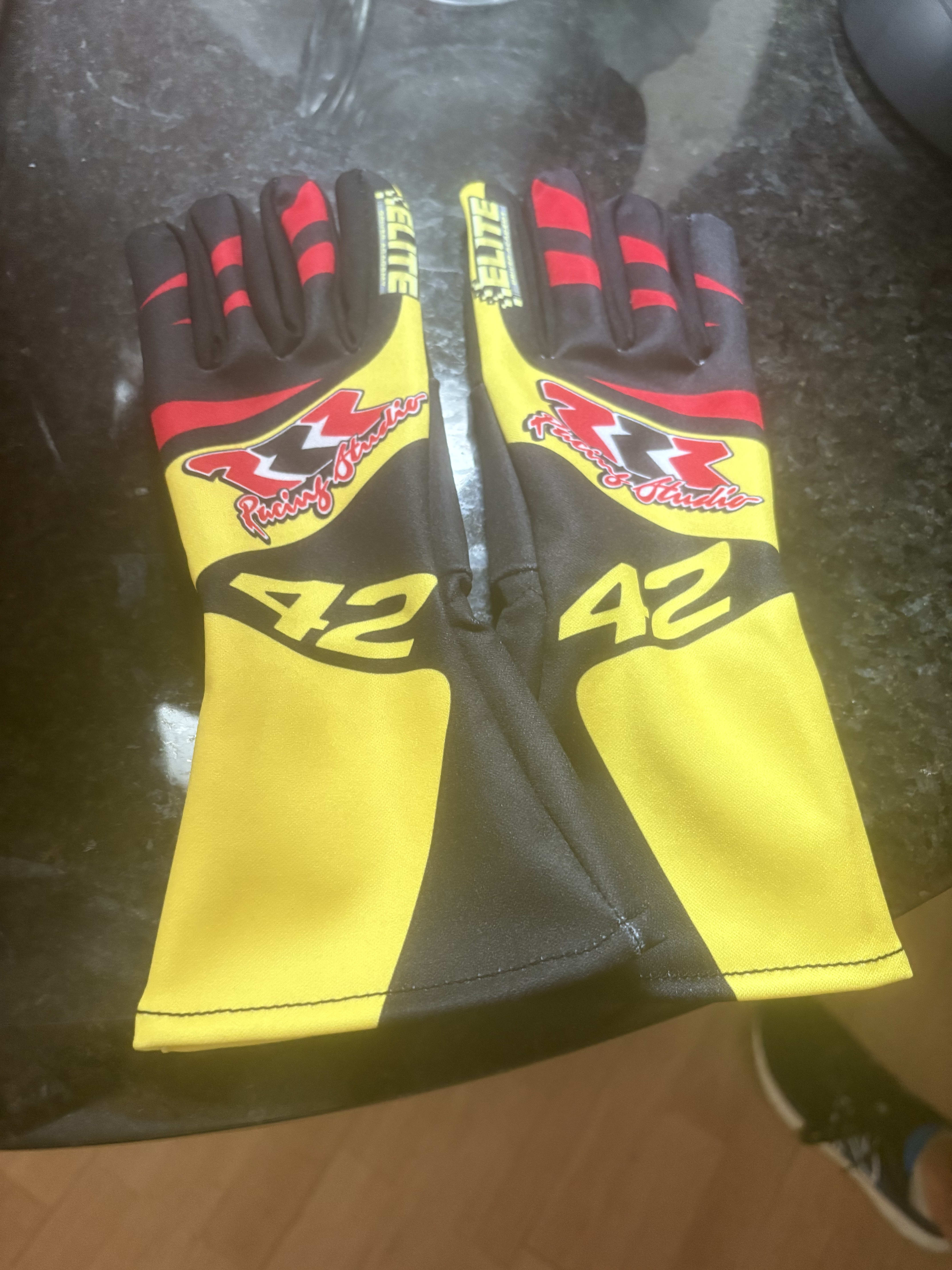 Custom racewear gallery image - 2025-02-07 16.28.42