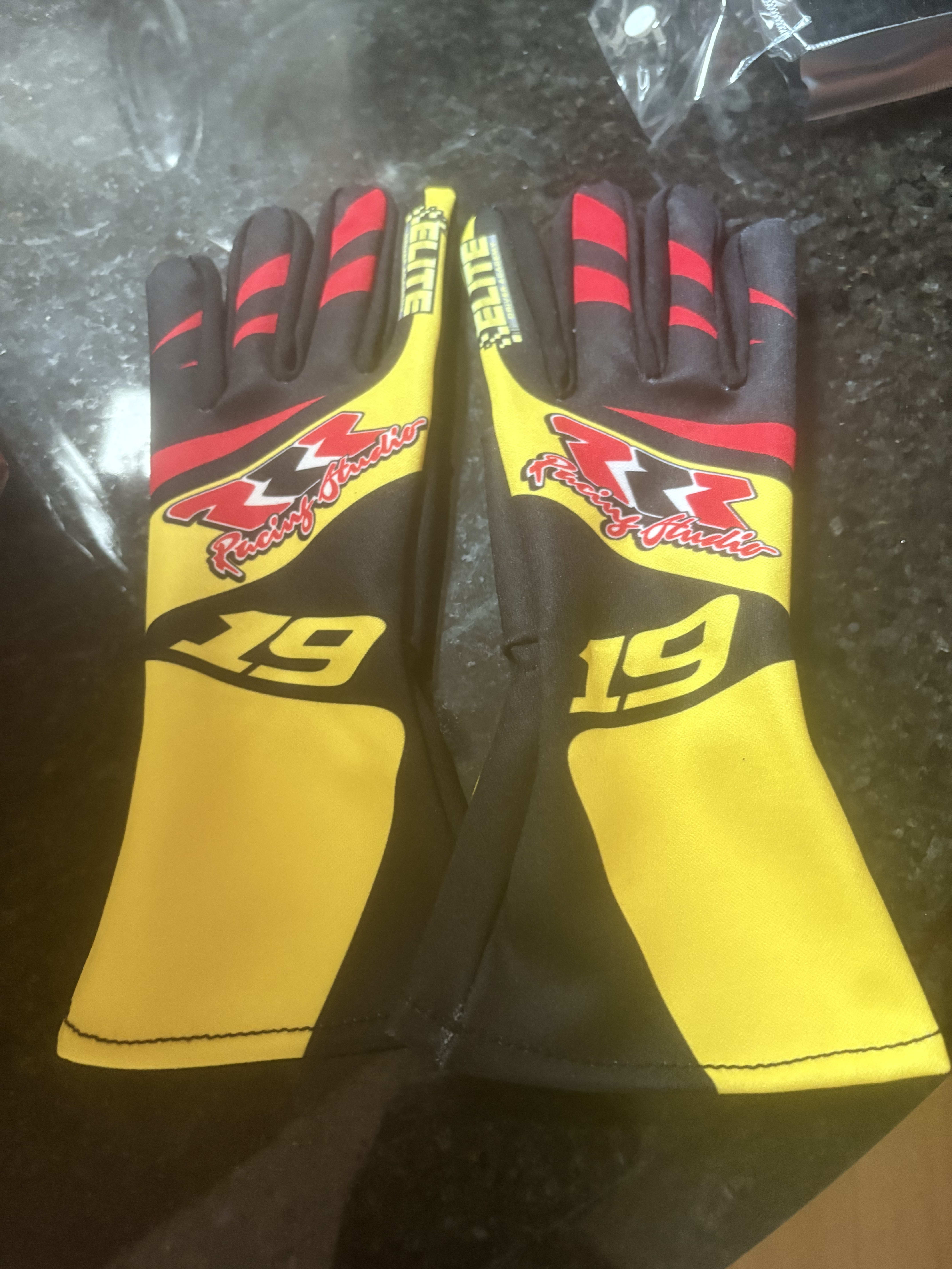 Custom racewear gallery image - 2025-02-07 16.28.25