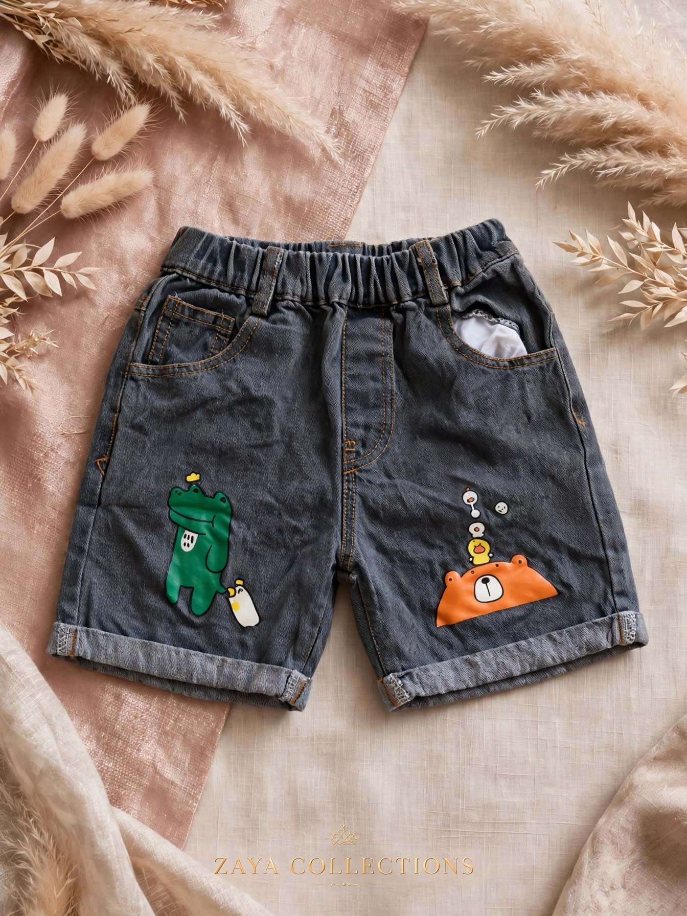 Venda de roupas do Fardo