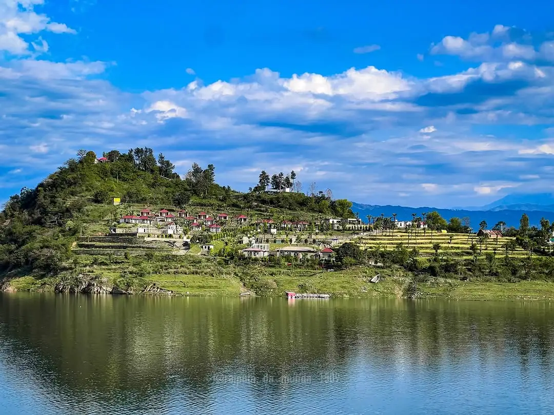 Beautiful Lakeside Panorama (Mini Goa Photos)