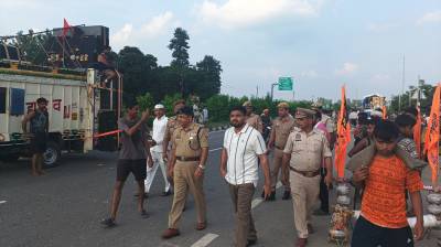 जिलाधिकारी एवं पुलिस अधीक्षक ने कांवड़ मार्गों पर परखी सुरक्षा एवं श्रद्धालु सुविधाओं की व्यवस्था