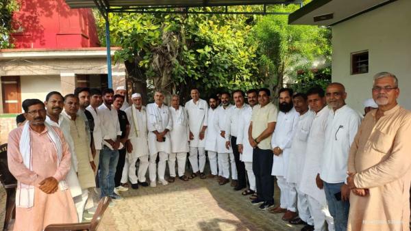 केन्द्रीय मंत्री जयंत सिंह की रैली की तैयारी में जुटे राष्ट्रीय लोकदल पदाधिकारी