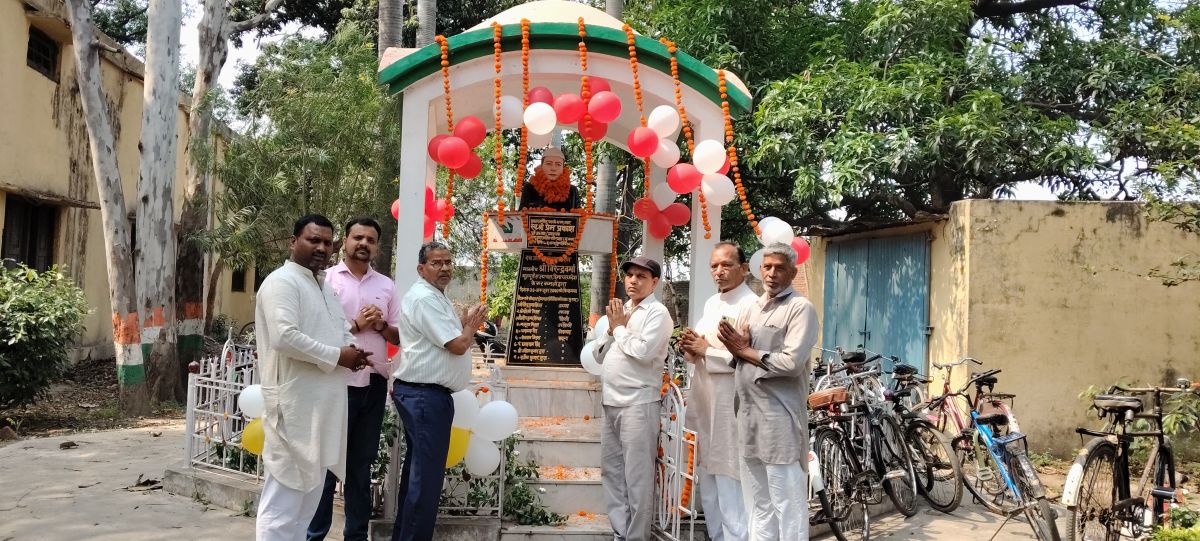 कांधला में स्वर्गीय प्रेम प्रकाश सिंघल की जयंती धूमधाम से मनाई