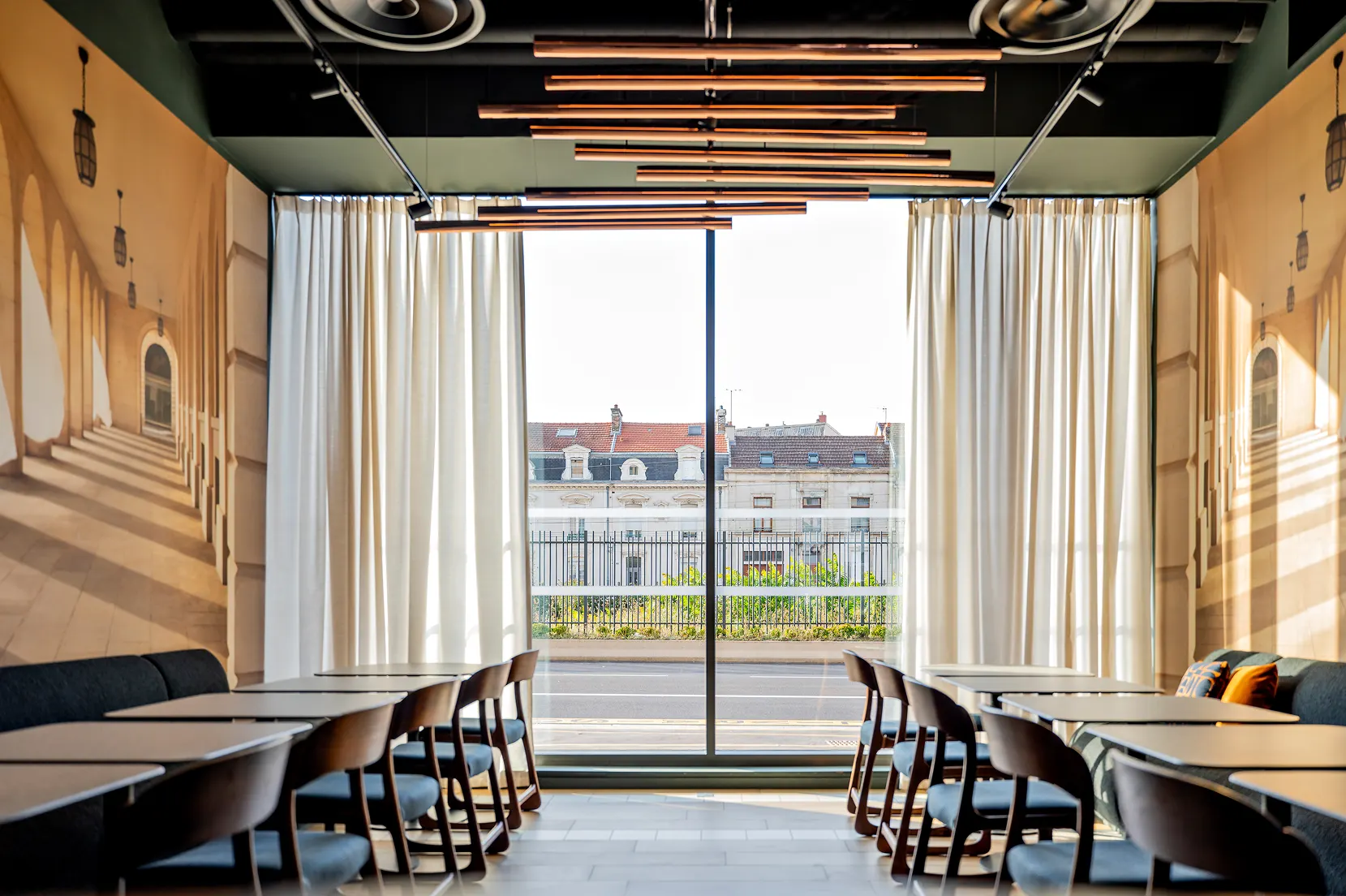 hotel-radisson-reims-img-for-http://anamoussinet.com