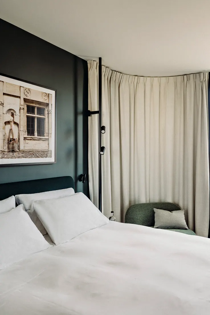 hotel-radisson-reims-img-for-http://anamoussinet.com