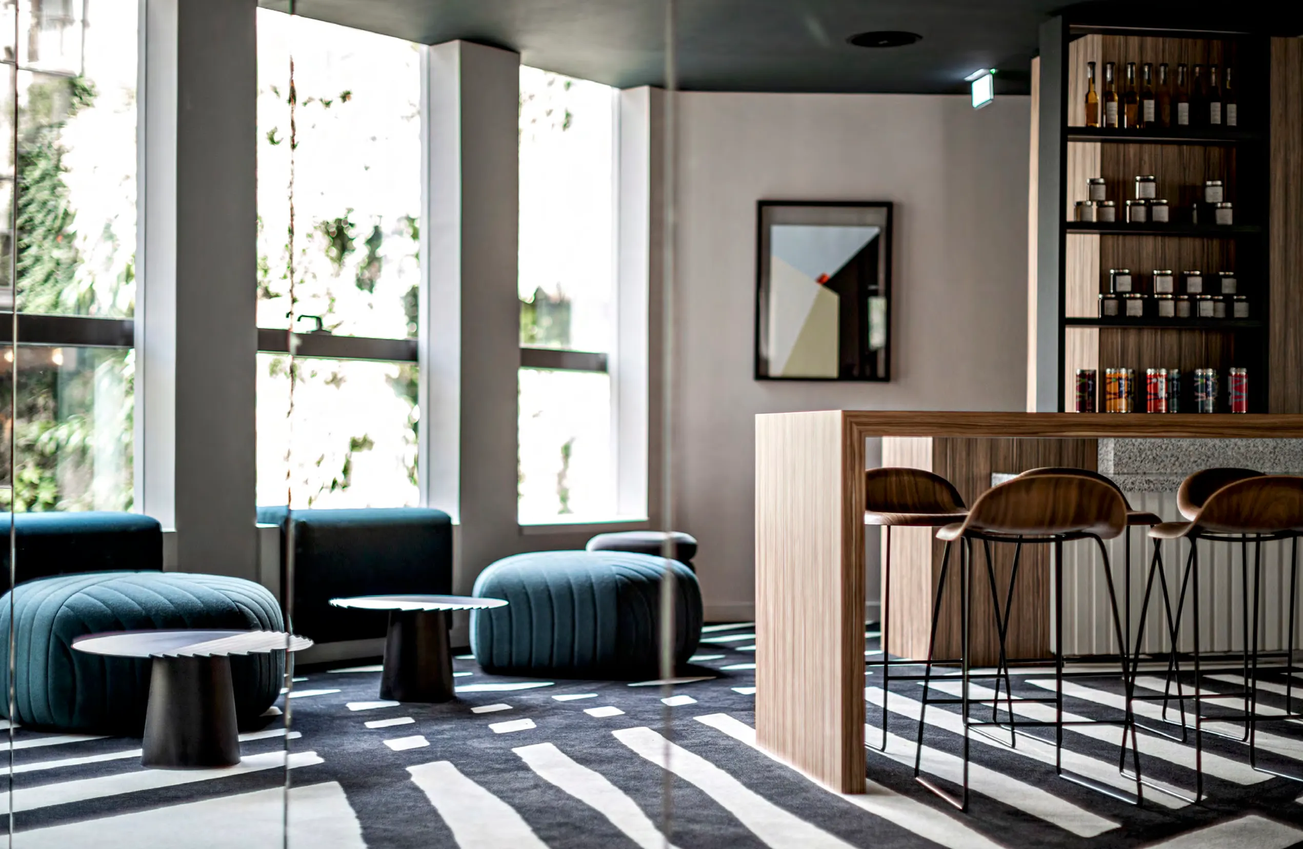 cafe-42-img-for-https://www.anamoussinet.com