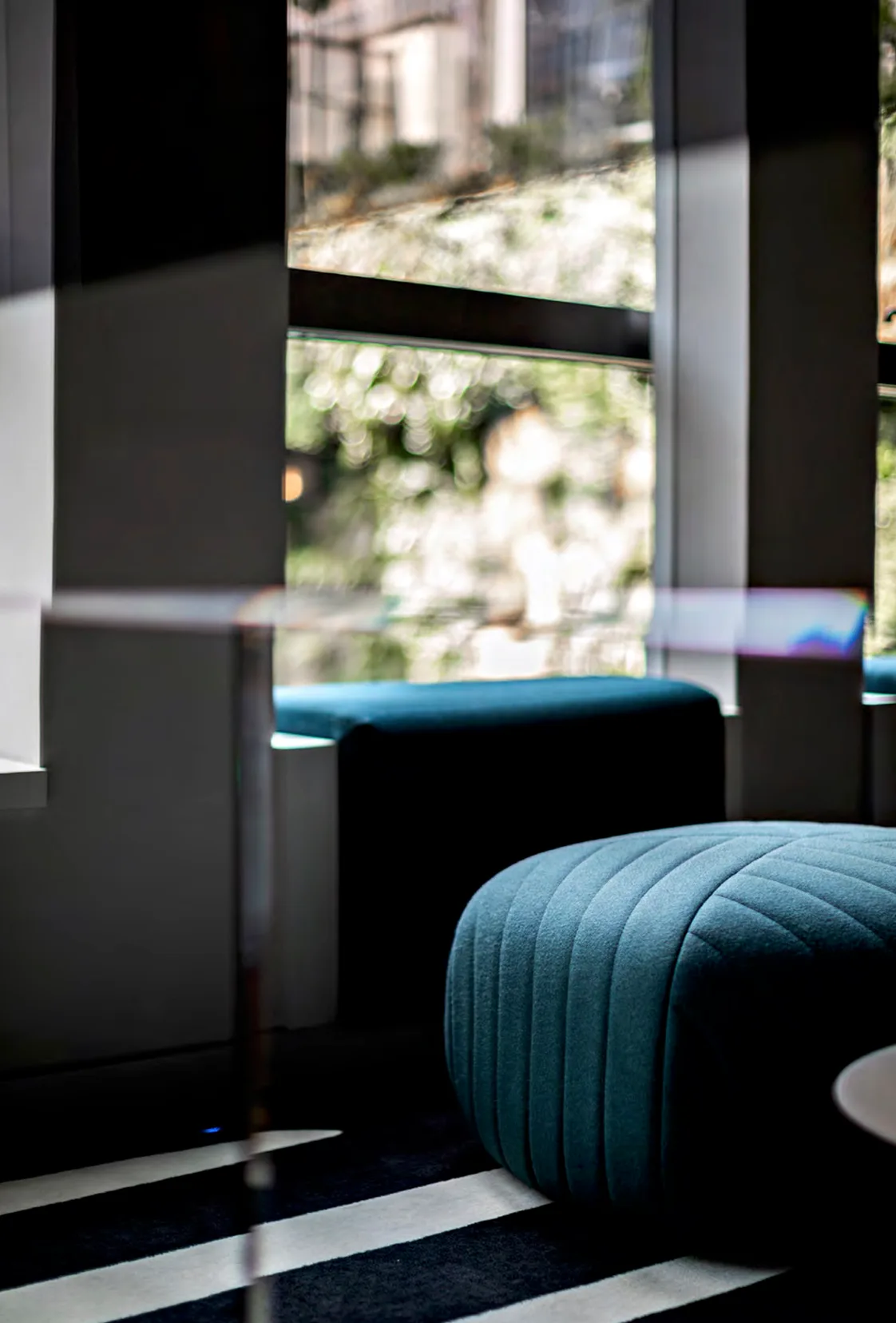 cafe-42-img-for-https://www.anamoussinet.com