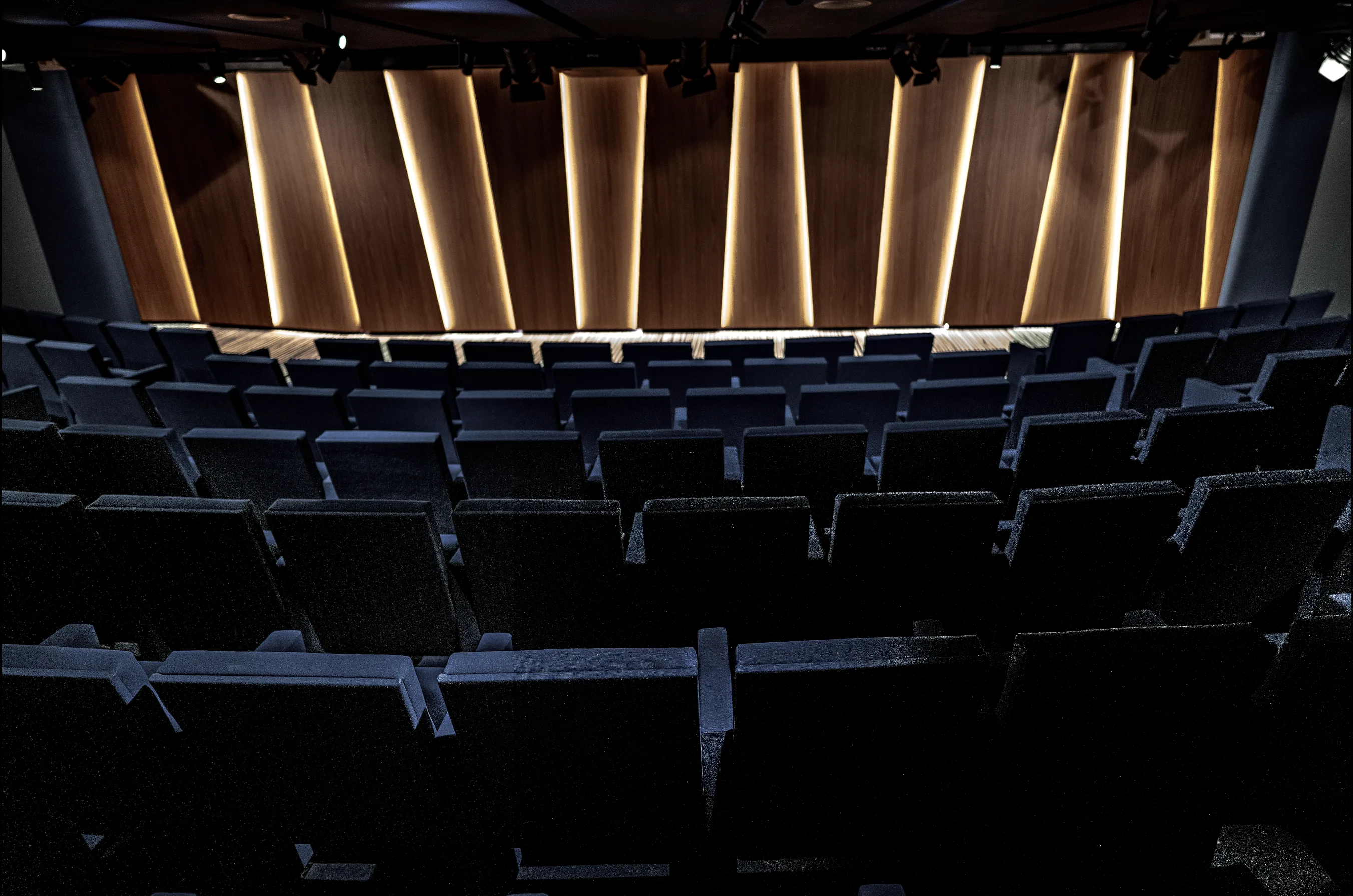 goldman-sachs-headquarters-img-for-http://anamoussinet.com