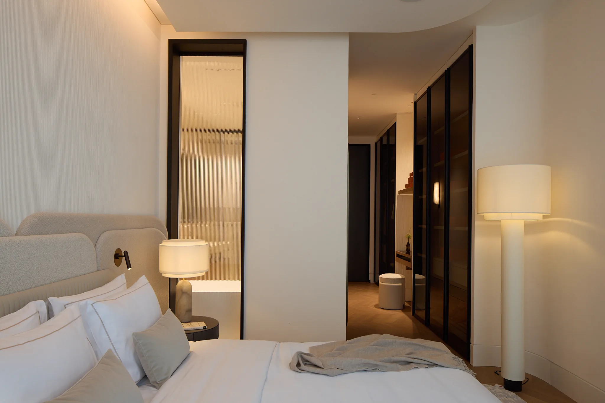 the-ritz-carlton-residences-img-for-http://anamoussinet.com