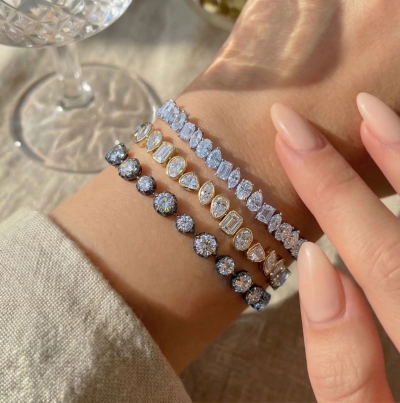 Bracelets and clasps: fine jewelry image by Hypervision