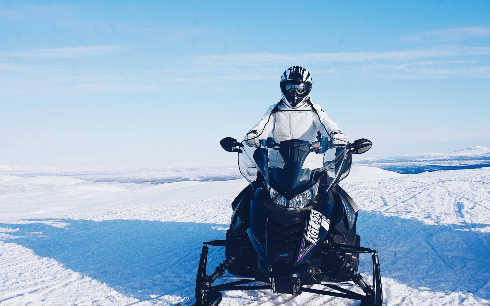 Private: Snowmobile Safari from Riverside Lodge - 3h