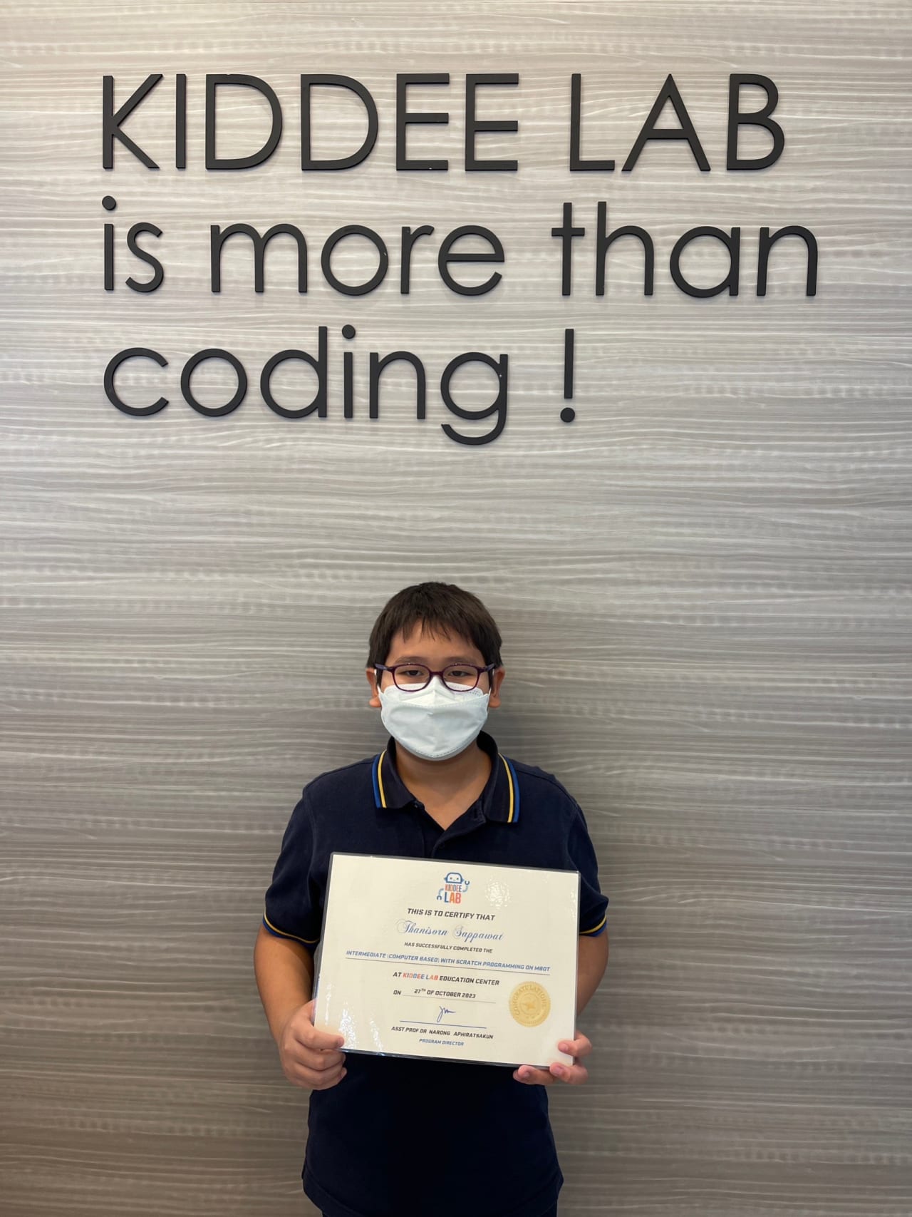 Student certification at Kiddee Lab