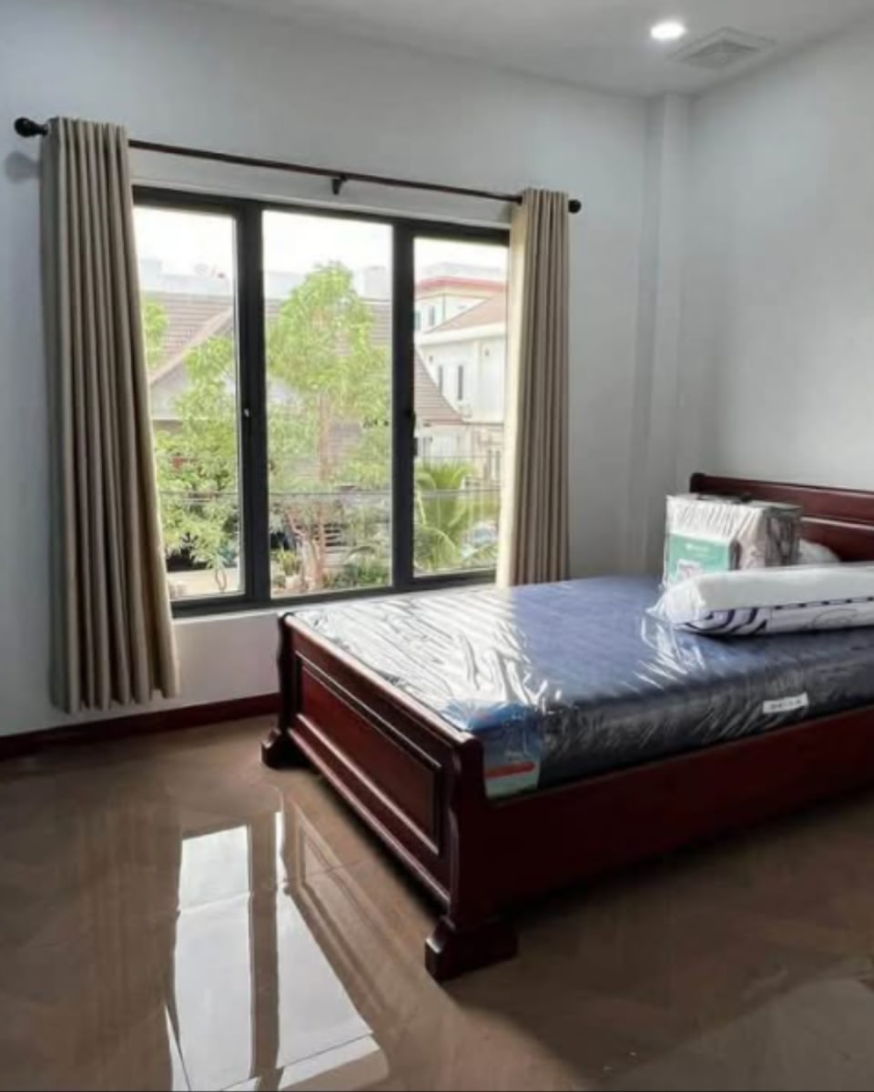 Post media