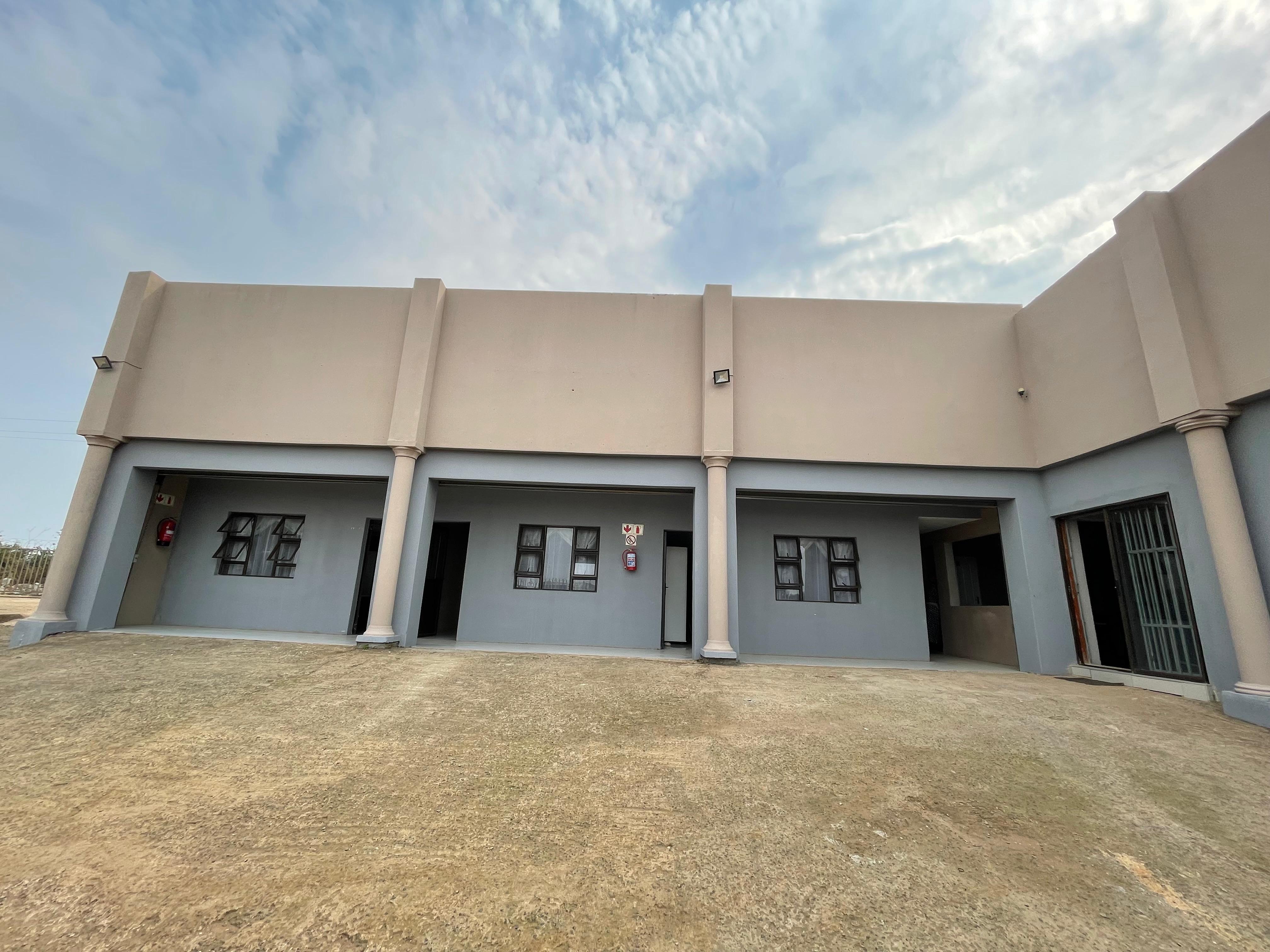 NJOMANE STUDENT RES (NDWEDWE)