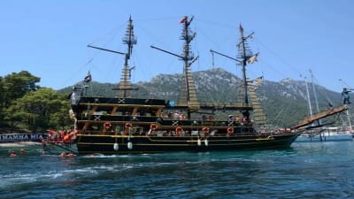 Путешествие на пиратском корабле excursions