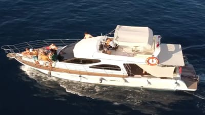 Beyaz Boat — White Yacht for Your Perfect Day